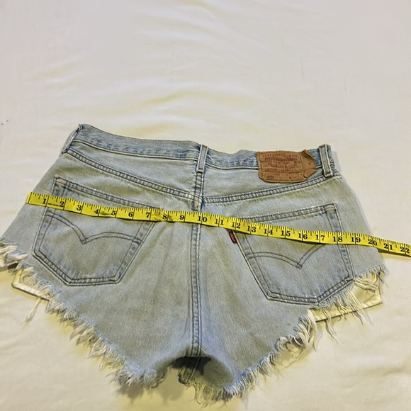 Levi’s 501 Denim Jean Shorts - Picture 3 of 7